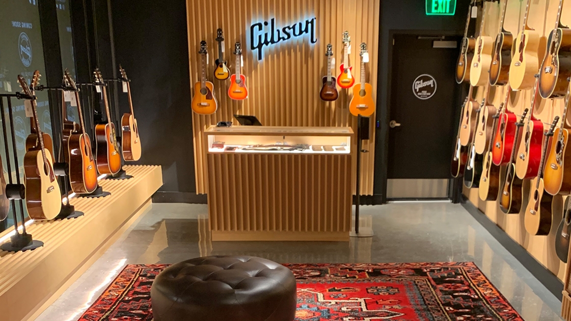 A Look Inside: Gibson Garage